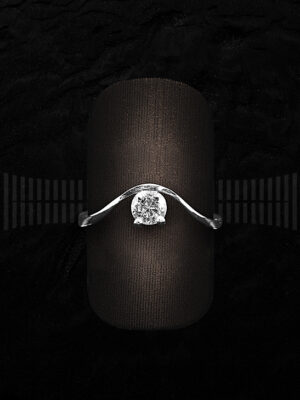 Sortija Solitario de Oro Blanco con Diamantes