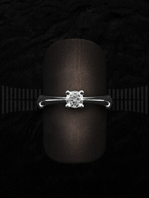 Sortija Solitario de Oro Blanco con Diamantes