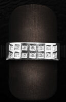 Sortija de Oro Blanco con Diamantes