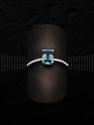 Sortija Aguamarina y Brillantes