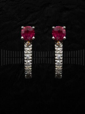 LUM BT PD-5R_PENDIENTE ORO BLANCO BRILLANTES Y RUBÍ-detalle