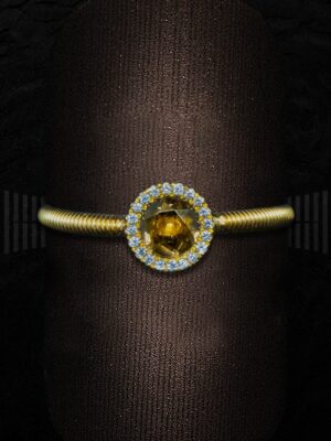 SSF 618-00119_SORTIJA ORO AMARILLO TOPACIO Y BRILLANTES-detalle