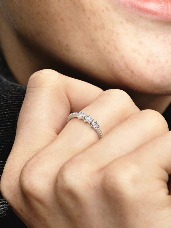 Anillo Estrellas Celestiales