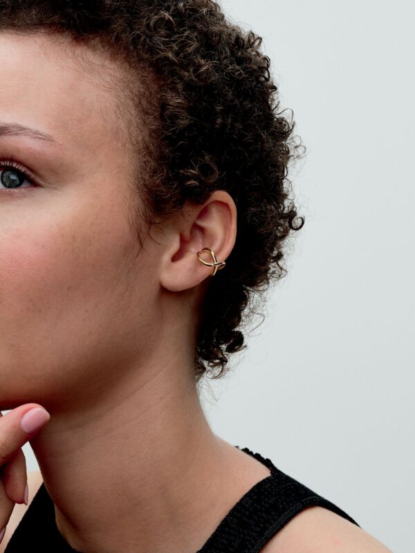 Ear Cuff Infinito Forma Orgánica