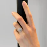 Colección White, Diamante 0.81 ct, roseton