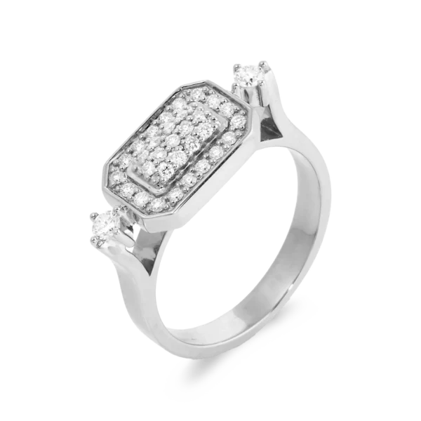 Colección Timeless, Diamante 0.32 Ct, Diseñador