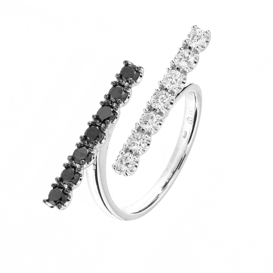 Colección Brave, Diamante 0.46 Ct Y Diamante Negro 0.46 Ct, Diseñador